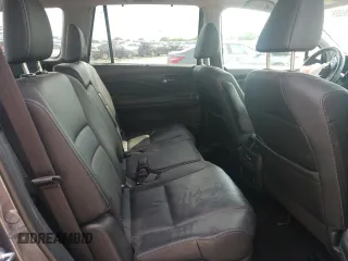 2022 Honda Pilot Special Edition with VIN 5FNYF5H28NB028240, listed as a Copart auction lot 57776005 with 62,579 mi miles and Salvage title. Bid and sale history available at DreamBid. Image 11.