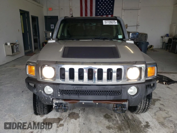 2006 Hummer H3 с VIN 5GTDN136168320150, выставлен на аукционе Copart как лот 57726075 с пробегом 170 138 миль миль и Чистый • Clean title. История ставок и продаж доступна на DreamBid. Изображение 5.
