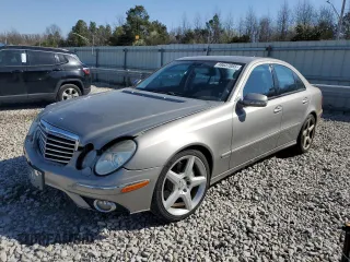 2009 Mercedes-Benz E-Class Luxury 3.5L with VIN WDBUF56X39B395793, listed as a Copart auction lot 48637085 with 96,874 mi miles and Salvage Title. Bid and sale history available at carsss.com. Image 1.