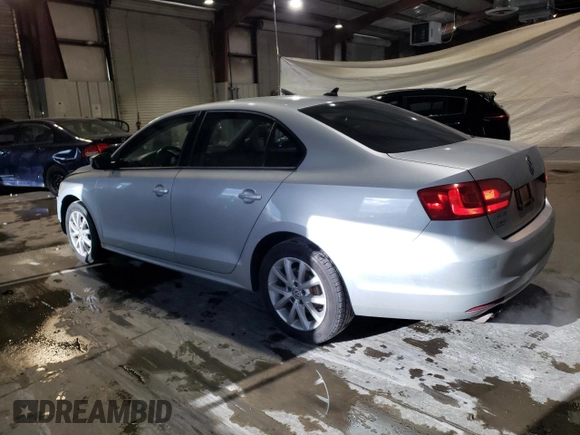 2012 Volkswagen Jetta Sedan SE w/Convenience & Sunroof PZEV with VIN 3VWBP7AJ6CM306185, listed as a Copart auction lot 44975285 with 104,472 mi miles and Clean Title. Bid and sale history available at carsss.com. Image 2.