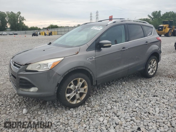 2013 Ford Escape SEL z VIN 1FMCU9HX7DUC11052, wystawiony jako Copart lot #62377515 z przebiegiem 225 704 mil mil oraz Szkoda całkowita • Salvage title. Historia ofert i sprzedaży dostępna na DreamBid. Obrazek 1.