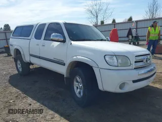 2003 Toyota Tundra SR5 with VIN 5TBBT44153S398116, listed as a IAAI auction lot 41895907 with 317,313 mi miles and . Bid and sale history available at carsss.com. Image 1.