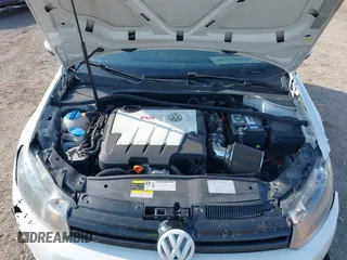 2013 Volkswagen Golf TDI z VIN WVWDM7AJ9DW138502, wystawiony jako IAAI lot #42115604 z przebiegiem 133 888 mil mil oraz . Historia ofert i sprzedaży dostępna na DreamBid. Obrazek 10.
