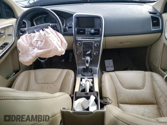 2014 Volvo XC60 3.2L z VIN YV4952DL5E2543023, wystawiony jako Copart lot #44925535 z przebiegiem 113 434 mil mil oraz Szkoda całkowita • Salvage title. Historia ofert i sprzedaży dostępna na DreamBid. Obrazek 8.