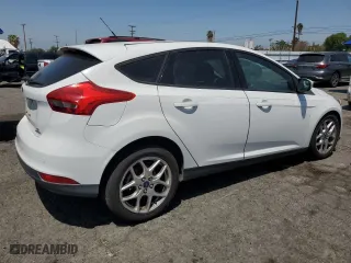 2015 Ford Focus SE with VIN 1FADP3K2XFL358166, listed as a Copart auction lot 54105445 with 104,091 mi miles and Clean Title. Bid and sale history available at carsss.com. Image 3.