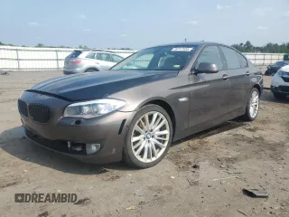 2011 BMW 5 Series 550i z VIN WBAFR9C59BC617584, wystawiony jako Copart lot #59747535 z przebiegiem 159 288 mil mil oraz Szkoda całkowita • Salvage title. Historia ofert i sprzedaży dostępna na DreamBid. Obrazek 1.