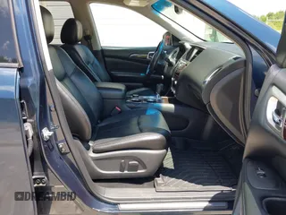 2014 Nissan Pathfinder S with VIN 5N1AR2MM1EC681791, listed as a IAAI auction lot 42662182 with 119,835 mi miles and . Bid and sale history available at DreamBid. Image 5.