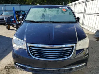 2014 Chrysler Town & Country Touring with VIN 2C4RC1BG2ER256457, listed as a Copart auction lot 70687244 with 179,893 mi miles and Salvage Title. Bid and sale history available at DreamBid. Image 5.
