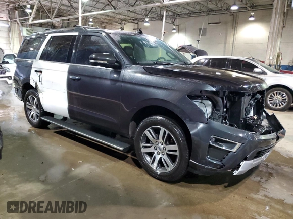 2024 Ford Expedition Limited with VIN 1FMJU2A84REA33913, listed as a Copart auction lot 49402565 with 26,157 mi miles and Non Repairable. Bid and sale history available at carsss.com. Image 4.