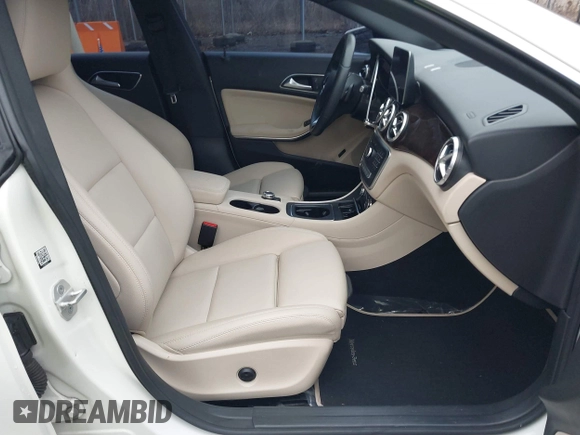 2018 Mercedes-Benz CLA 250 with VIN WDDSJ4GB9JN595199, listed as a IAAI auction lot 41532648 with 58,581 mi miles and . Bid and sale history available at DreamBid. Image 5.