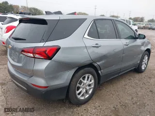 2024 Chevrolet Equinox LT with VIN 3GNAXKEG2RS195274, listed as a IAAI auction lot 41019948 with 19,531 mi miles. Bid and sale history available at carsss.com. Image 4.