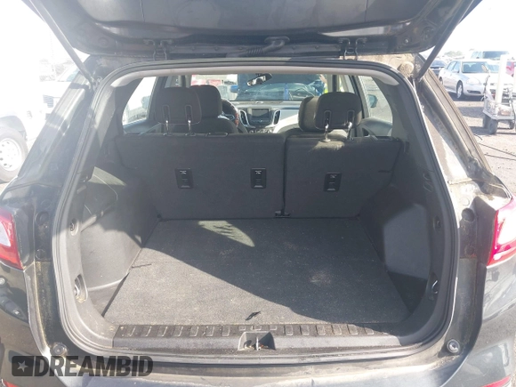 2019 Chevrolet Equinox LS z VIN 2GNAXHEV9K6146286, wystawiony jako IAAI lot #42101137 z przebiegiem 85 098 mil mil oraz . Historia ofert i sprzedaży dostępna na DreamBid. Obrazek 17.
