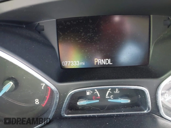 2016 Ford Focus SE z VIN 1FADP3F25GL338158, wystawiony jako IAAI lot #39234785 z przebiegiem 77 333 mil mil oraz . Historia ofert i sprzedaży dostępna na DreamBid. Obrazek 7.