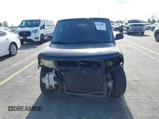 2006 Scion xB z VIN JTLKT324264043245, wystawiony jako IAAI lot #42137892 z przebiegiem 210 885 mil mil oraz . Historia ofert i sprzedaży dostępna na DreamBid. Obrazek 6.