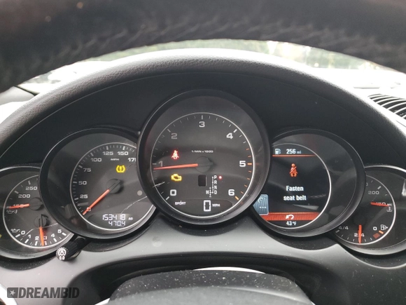 2014 Porsche Cayenne Diesel with VIN WP1AF2A29ELA38717, listed as a Copart auction lot 41636155 with 153,418 mi miles and Clean Title. Bid and sale history available at carsss.com. Image 9.