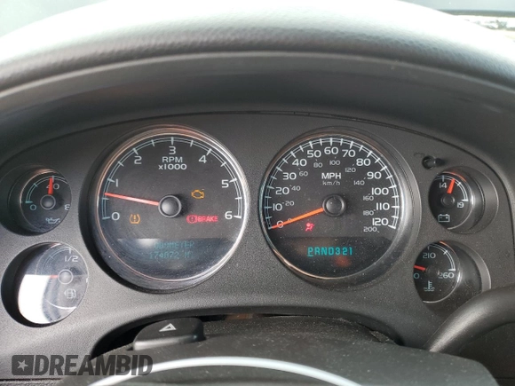 2008 GMC Yukon SLT w/4SB with VIN 1GKFK130X8J126141, listed as a Copart auction lot 51048855 with 174,072 mi miles and Salvage Title. Bid and sale history available at carsss.com. Image 9.
