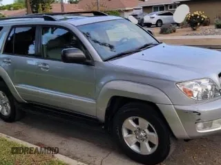 2004 Toyota 4Runner SR5 z VIN JTEZU14RX40036354, wystawiony jako Copart lot #59757715 z przebiegiem 131 576 mil mil oraz Czysty tytuł • Clean title. Historia ofert i sprzedaży dostępna na DreamBid. Obrazek 1.