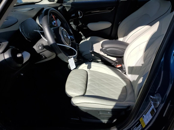 2022 MINI Hardtop 4 Door Cooper S with VIN WMW53DK08N2S29603, listed as a Copart auction lot 85194284 with 14,121 mi miles and Salvage title. Bid and sale history available at DreamBid. Image 7.
