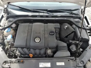2012 Volkswagen Jetta SE with VIN 3VWDX7AJ3CM472074, listed as a Copart auction lot 61433125 with 185,861 mi miles and Salvage title. Bid and sale history available at DreamBid. Image 11.