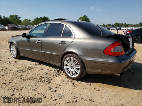 2008 Mercedes-Benz E 350 Luxury z VIN WDBUF56X08B239323, wystawiony jako Copart lot #53938545 z przebiegiem 173 437 mil mil oraz Szkoda całkowita • Salvage title. Historia ofert i sprzedaży dostępna na DreamBid. Obrazek 2.