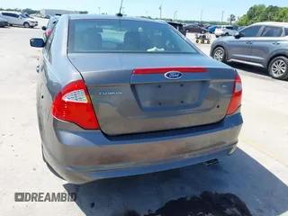 2011 Ford Fusion SE with VIN 3FAHP0HA2BR132049, listed as a IAAI auction lot 41891093 with 150,896 mi miles. Bid and sale history available at carsss.com. Image 16.