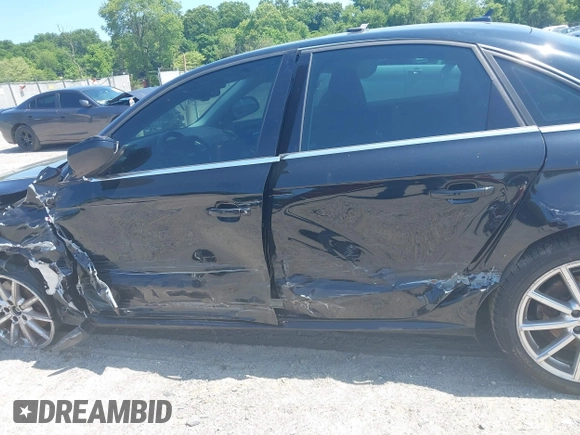 2014 Audi A4 Premium Plus z VIN WAUFFAFL3EN038278, wystawiony jako IAAI lot #42340189 z przebiegiem 167 870 mil mil oraz . Historia ofert i sprzedaży dostępna na DreamBid. Obrazek 18.