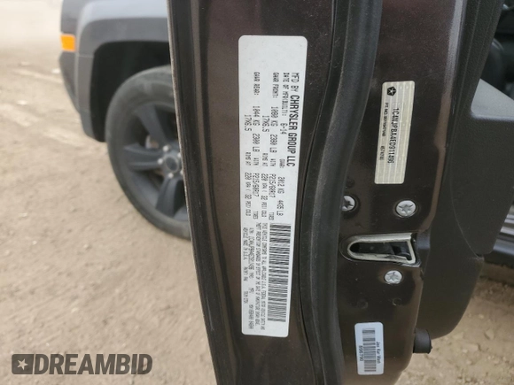 2014 Jeep Patriot Altitude with VIN 1C4NJPBA4ED911496, listed as a Copart auction lot 52390435 with 125,114 mi miles and Salvage Title. Bid and sale history available at DreamBid. Image 14.