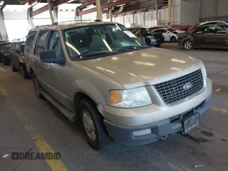 2004 Ford Expedition XLT with VIN 1FMPU16W04LB62876, listed as a IAAI auction lot 42500290 with Not provided miles and . Bid and sale history available at DreamBid. Image 1.