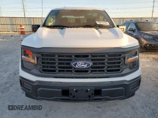 2024 Ford F-150 z VIN 1FTEW1KP8RKD04439, wystawiony jako Copart lot #73513144 z przebiegiem Nie podano mil oraz Czysty tytuł • Clean title. Historia ofert i sprzedaży dostępna na DreamBid. Obrazek 5.