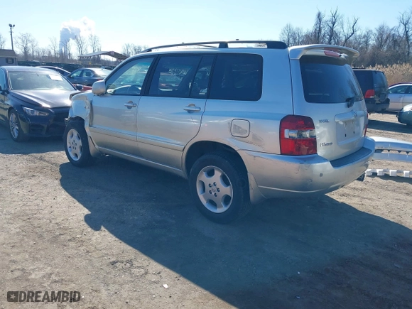 2006 Toyota Highlander w/3rd Row with VIN JTEEP21A560147097, listed as a IAAI auction lot 41602331 with 138,949 mi miles. Bid and sale history available at carsss.com. Image 3.