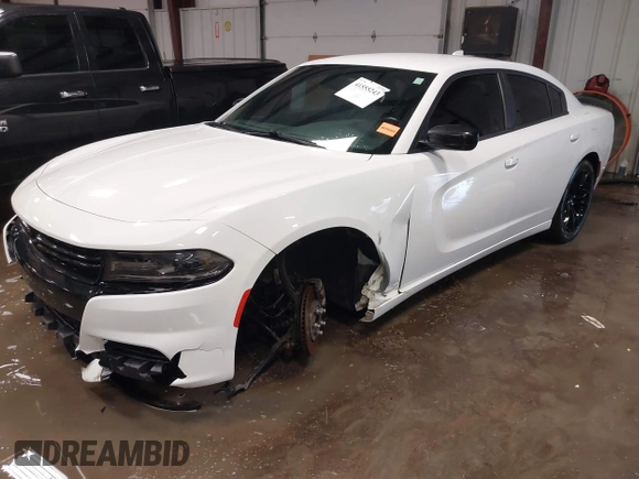 2017 Dodge Charger R/T z VIN 2C3CDXCT1HH556992, wystawiony jako IAAI lot #41555243 z przebiegiem 164 139 mil mil oraz . Historia ofert i sprzedaży dostępna na DreamBid. Obrazek 2.
