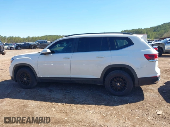 2021 Volkswagen Atlas SE z VIN 1V2DP2CA5MC511140, wystawiony jako IAAI lot #41703130 z przebiegiem 113 922 mil mil oraz . Historia ofert i sprzedaży dostępna na DreamBid. Obrazek 14.