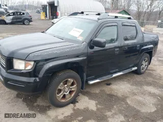2008 Honda Ridgeline RT with VIN 2HJYK16218H517919, listed as a IAAI auction lot 41314562 with 189,059 mi miles. Bid and sale history available at carsss.com. Image 2.