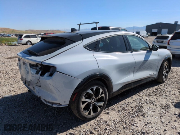 2021 Ford Mustang Mach-E Premium z VIN 3FMTK3SU9MMA45025, wystawiony jako Copart lot #54931025 z przebiegiem 18 113 mil mil oraz Szkoda całkowita • Salvage title. Historia ofert i sprzedaży dostępna na DreamBid. Obrazek 3.
