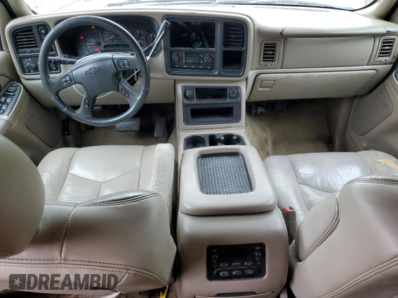 2005 Chevrolet Suburban LS with VIN 3GNFK16Z25G116407, listed as a Copart auction lot 78077974 with 298,025 mi miles and Salvage Title. Bid and sale history available at carsss.com. Image 8.