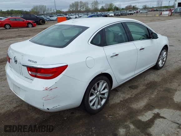 2014 Buick Verano with VIN 1G4PP5SK6E4109791, listed as a IAAI auction lot 42086690 with 182,908 mi miles. Bid and sale history available at carsss.com. Image 4.