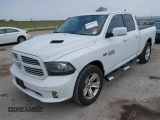 2013 Ram 1500 Sport z VIN 1C6RR7HT5DS540997, wystawiony jako IAAI lot #42142831 z przebiegiem 135 632 mil mil oraz . Historia ofert i sprzedaży dostępna na DreamBid. Obrazek 17.