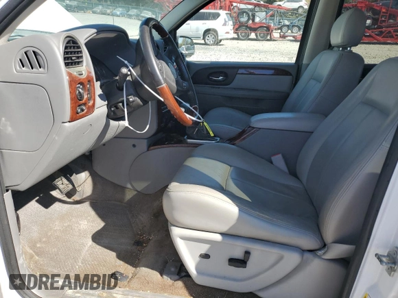 2008 GMC Envoy Denali with VIN 1GKES63M282258395, listed as a Copart auction lot 76067304 with 120,021 mi miles and Clean Title. Bid and sale history available at carsss.com. Image 7.