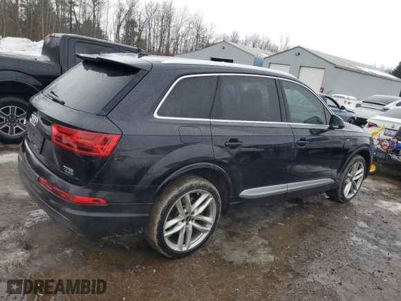 2017 Audi Q7 Prestige with VIN WA1WAAF76HD051034, listed as a Copart auction lot 47196525 with 186,394 mi miles and Clean Title. Bid and sale history available at carsss.com. Image 3.