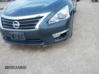 2015 Nissan Altima SV z VIN 1N4AL3AP1FC591395, wystawiony jako IAAI lot #42262755 z przebiegiem 105 546 mil mil oraz . Historia ofert i sprzedaży dostępna na DreamBid. Obrazek 6.
