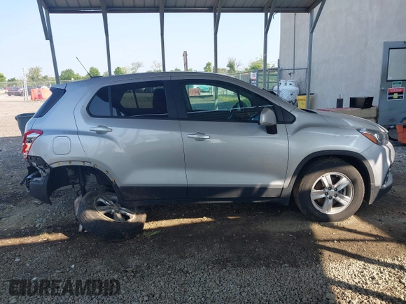 2020 Chevrolet Trax LS with VIN KL7CJKSB1LB024737, listed as a IAAI auction lot 42420879 with 41,480 mi miles and . Bid and sale history available at DreamBid. Image 12.
