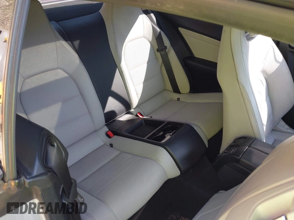 2014 Mercedes-Benz E-Class E 350 with VIN WDDKJ8JB2EF237510, listed as a IAAI auction lot 42122701 with 137,649 mi miles. Bid and sale history available at carsss.com. Image 8.