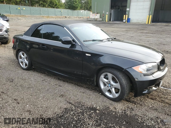 2010 BMW 1 Series 135i with VIN WBAUN9C58AVK41899, listed as a Copart auction lot 80092374 with 81,221 mi miles and Salvage title. Bid and sale history available at DreamBid. Image 4.