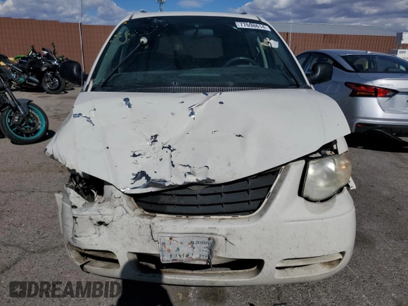 2007 Chrysler Town & Country LWB LX with VIN 2A4GP44RX7R353074, listed as a Copart auction lot 77698614 with 0 mi miles and Salvage Title. Bid and sale history available at carsss.com. Image 5.