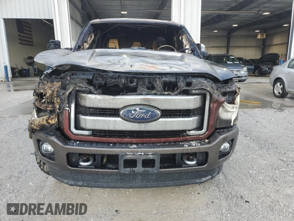 2015 Ford F-250 Lariat z VIN 1FT7W2B65FEA81695, wystawiony jako Copart lot #63207315 z przebiegiem Nie podano mil oraz Szkoda całkowita • Salvage title. Historia ofert i sprzedaży dostępna na DreamBid. Obrazek 11.