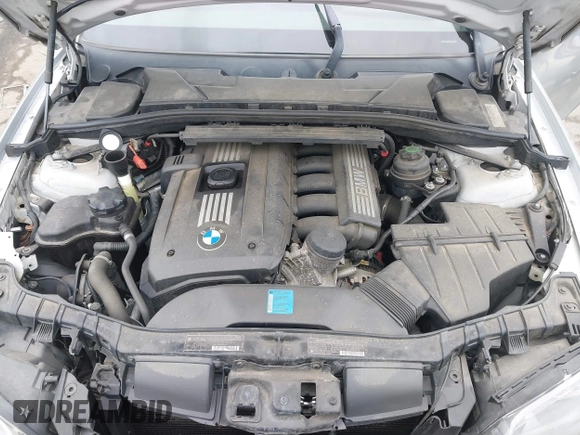2009 BMW 1 Series 128i with VIN WBAUN13519VH81367, listed as a IAAI auction lot 41710584 with 94,462 mi miles and . Bid and sale history available at DreamBid. Image 10.