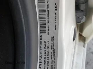 2018 Maserati Ghibli z VIN ZAM57XSAXJ1278606, wystawiony jako Copart lot #55722585 z przebiegiem 50 007 mil mil oraz Szkoda całkowita • Salvage title. Historia ofert i sprzedaży dostępna na DreamBid. Obrazek 13.