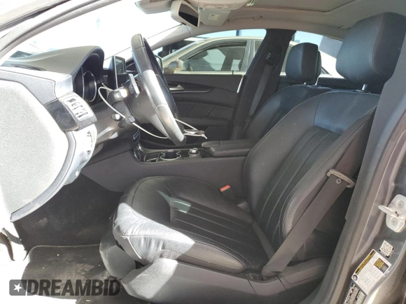 2016 Mercedes-Benz CLS 400 with VIN WDDLJ6HB6GA163460, listed as a Copart auction lot 44641685 with 112,664 mi miles and Salvage title. Bid and sale history available at DreamBid. Image 7.