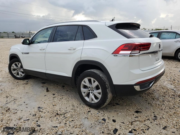 2021 Volkswagen Atlas Cross Sport 2.0T S with VIN 1V2AC2CA2MC233960, listed as a Copart auction lot 60960433 with 17,093 mi miles. Bid and sale history available at carsss.com. Image 2.