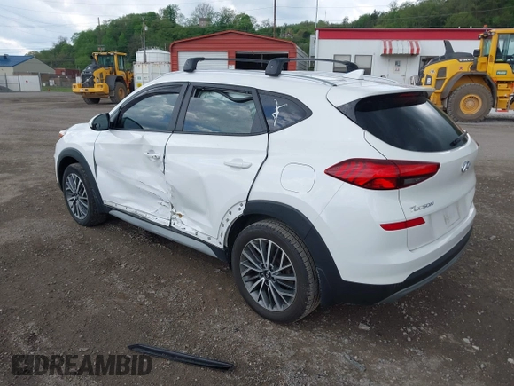 2020 Hyundai Tucson SEL z VIN KM8J3CAL4LU203021, wystawiony jako IAAI lot #42167082 z przebiegiem 49 826 mil mil oraz . Historia ofert i sprzedaży dostępna na DreamBid. Obrazek 3.